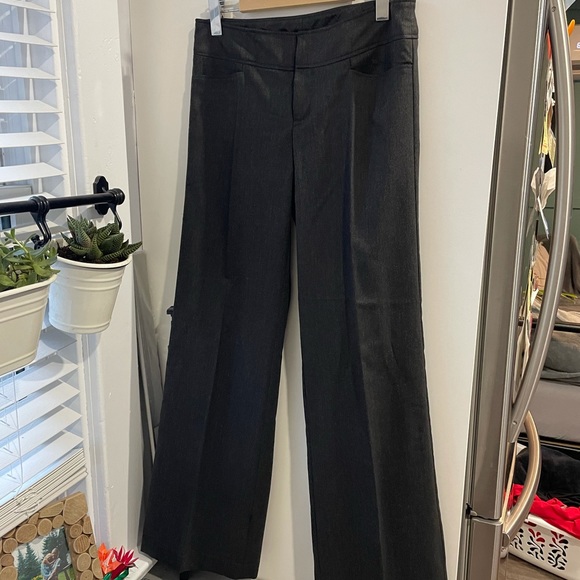 Mexx women’s pant suit, excellent condition. - Picture 4 of 9